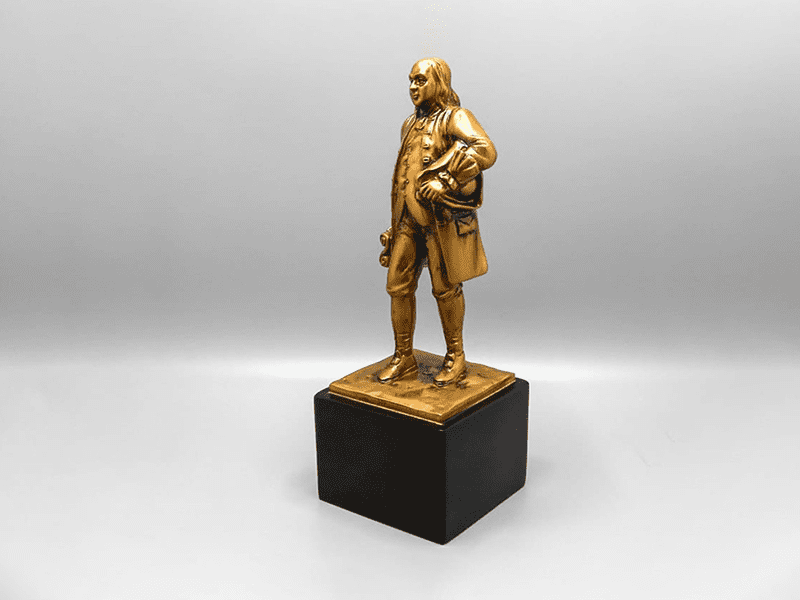 Antique-Gold-Plated Resin-Statue